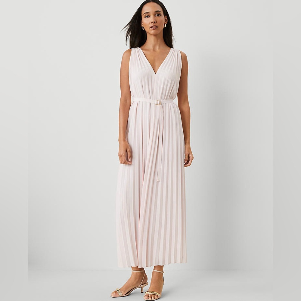 🌸🌺🌸 Ann Taylor pleated Maxi Swing Dress size L